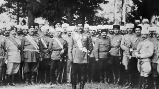 چرا رضاشاه روحت شاد می گویند