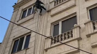 ۰۹۱۲۸۳۱۶۶۲۰، پیچ رولپلاک سنگ نمای ساختمان، پیچ کردن نما با طناب، نماشویی، راپل، قیمت پیچ رولپلاک نما