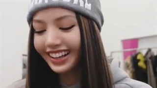 پشت صحنه موزیک ویدیو لالیسا (سولوی لیسا)