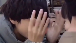 تهیونگ و بچه ها:)