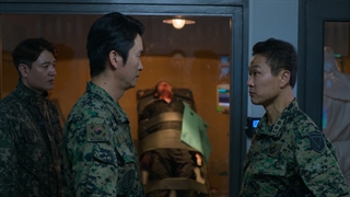 سریال همه ما مرده ایم قسمت 9 دوبله فارسی (سانسورشده)