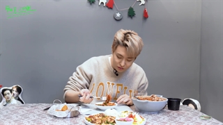 قسمت 2 برنامه Pfft-elevision یونگجه + زیرنویس فارسی آنلاین