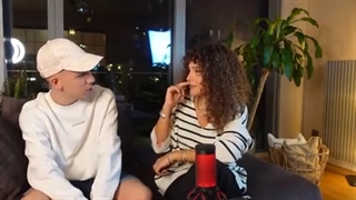 برسی اهنگ پس من چی با هلیااااااااااا و کوروششششش:>>>>>>>