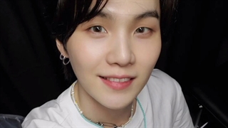 عکس های منتشر شده از صفحه شخصی اینستاگرام Suga