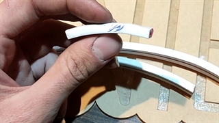 کد گذاری نئون موقع کار.