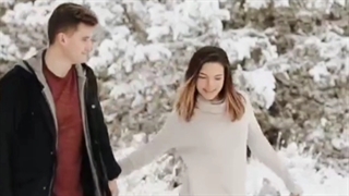 دکلمه شعر لحظه دیدار تو انگار که یک حادثه بود از محمد خوش بین