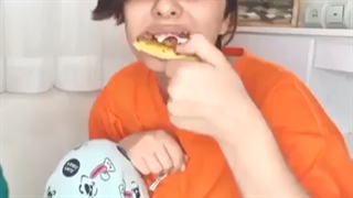 شما کدوم دسته این/خنده دار/فاطی/فالو=فالو