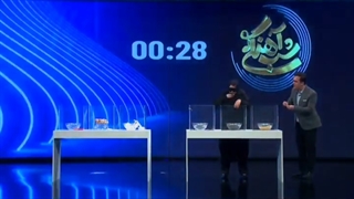 مسابقه ی جذاب خانم‌ها در شب‌آهنگی.شرکت‌کننده آخر سوسک رو با دست گرفت