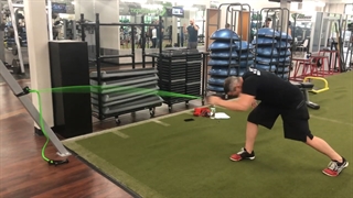 کشیدن کش تک دست بالای سر