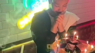 دومین تولد لیسا تو کافی شاپ