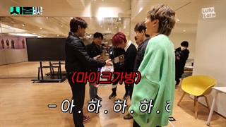 برنامه Season B Season قسمت 18 با مجری گری Rain و با حضور گروه سوپرجونیور با زیرنویس فارسی