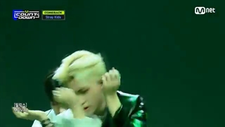 اجرای اهنگ MANIAC استری کیدز در Mcountdown