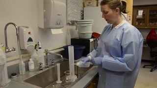 ظروف آزمایشگاهی و اتوکلاو