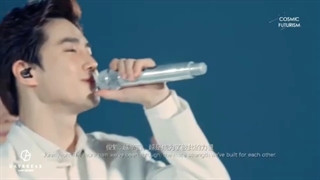 ۱۰ سالگی اکسو مبارک