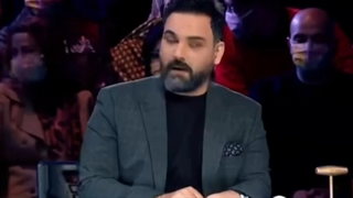 شوخی احسان علیخانی با ژاله صامتی وسط عصر جدید