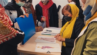 کلاس طراحی لباس با مدرک معتبر