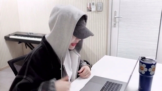 moon_sua_Rapper_Billlie_K-pop_مون_سوآ_رپر_گروه_کیپاپ__بیلی___مون_سوآ_خواهر_م