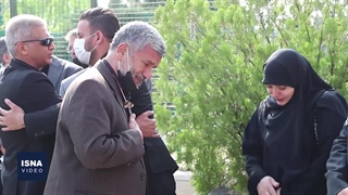 تشییع پیکر نادر طالب‌زاده پیلینگ