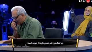 افتادن الیکا عبدالرزاقی از روی صندلی