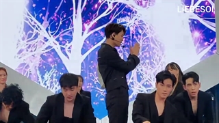 فنکم اجرای جدید آهنگ To Be Honest از کای در کنسرت Kpop Flex آلمان