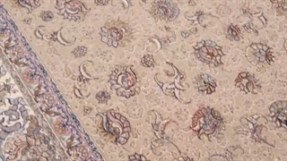 فرش ماشینی افرند دستباف نما گل ابریشم ۱۲۵۰ شانه زمینه موزی