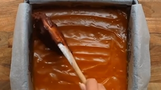 طرز تهیه کیک شکلاتی براونی