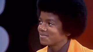 لبخندش مثل همیشه کیوتتتت