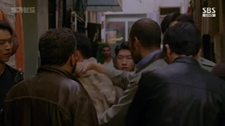 قسمت 8 سریال بی خانمان با زیرنویس فارسی و بازی لی سونگ گی و بائه سوزی