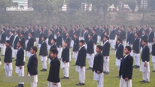 اجرای سرود سلام فرمانده در کشور پاکستان