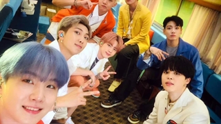 عکس های منتشر شده کالکشن سلفی BTS