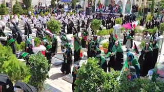 دهه نودی‌های ۲۰ کشور در کنار مزار حاج قاسم «سلام فرمانده» خواندند + فیلم