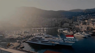 نیکو رزبرگ و درگ پورشه GT2 RS با تسلا مدل 3