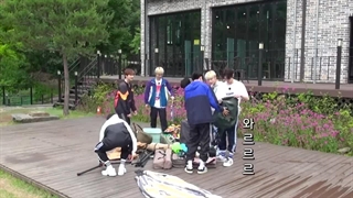 قسمت 8 برنامه EN-O'CLOCK + زیرنویس فارسی