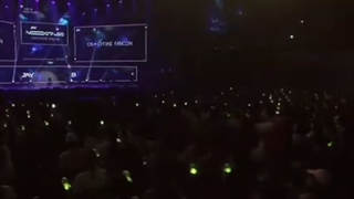 اجری اهنگ AM PM لایو (با هئین مامامو)