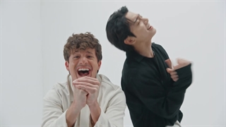 موزیک ویدئو Left and right از چارلی و جونگ کوک (زیرنویس فارسی)