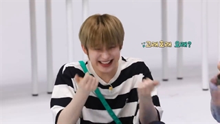 قسمت 17 برنامه EN-O'CLOCK + زیرنویس فارسی