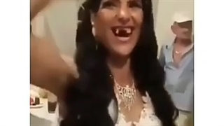 کلیپ فان برای خندوندن لبتون 