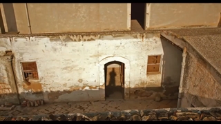 بازسازی و طراحی نما ساختمان دو طبقه